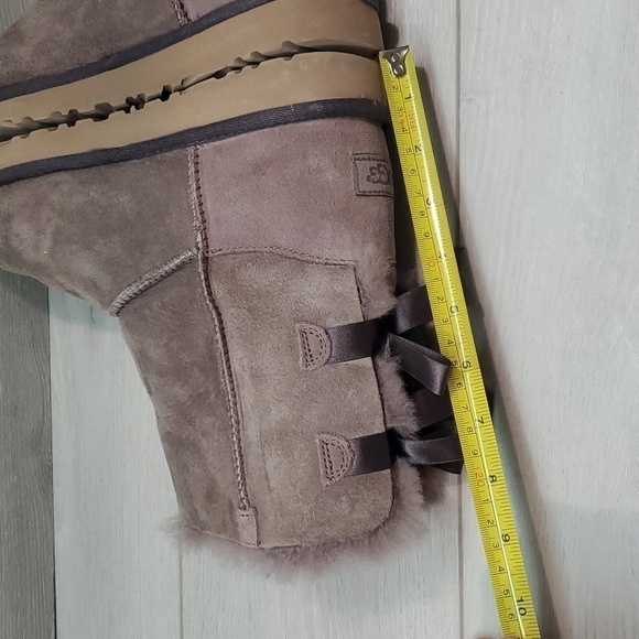NEW Ugg Australia Bailey Bow II Short Sheepskin Boots shoes sz 6 - Picture 8 of 15